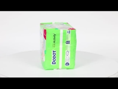 버릴 수 있는 아기 기저귀